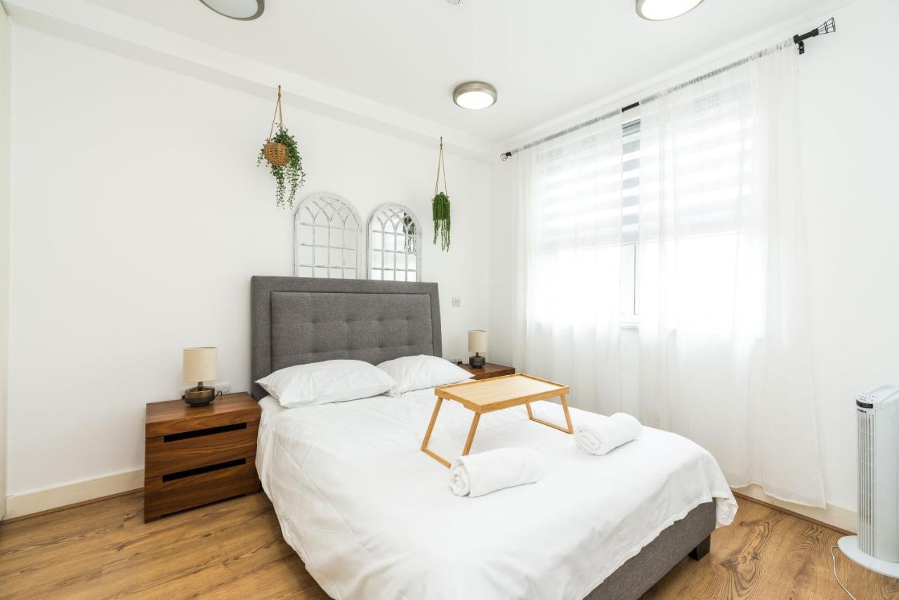 Amazing 2 Bedroom / Earls Court / Kensington London Eksteriør billede
